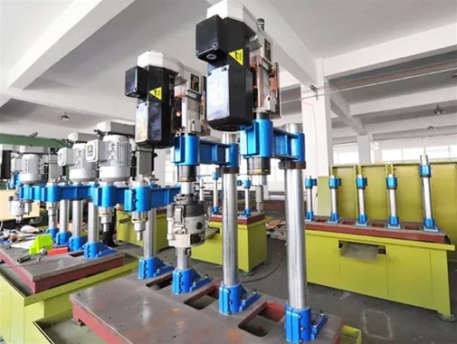 助力工業(yè)機械臂的主動操控程序